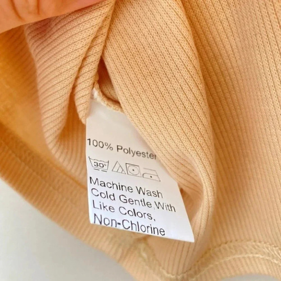 ROMWE - NWT Ribbed Cropped  Tank - Picture 6 of 7